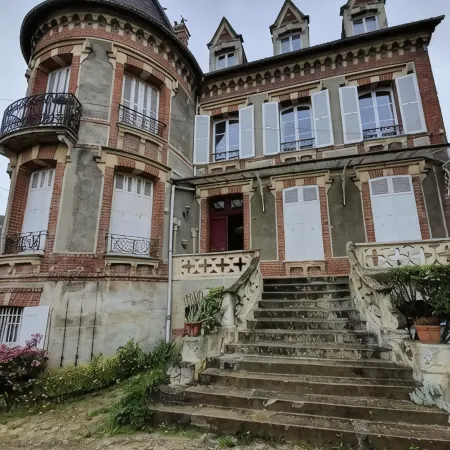 Cabourg Plein Centre - Appartement Douillet et Lumineux