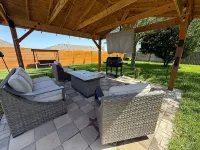 U Patio Oasis - 3 br - 2 bth
