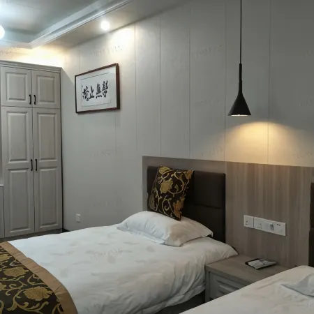 Zhenzhen Business Express Hotel
