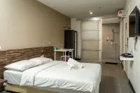 Max Hotel Subang Jaya - 2-Sterne