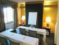 Super 8 by Wyndham Milwaukee Airport