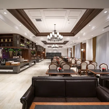 Tonghua Wanfeng Swiss Hotel