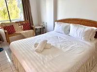 6-8 Pax-Seaview Spacious Apartment @ Port Dickson - 2-Star
