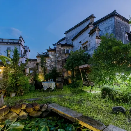 Hongcun Jianyongtang · Scenic Photography Homestay (In Hongcun Scenic Area)