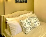 Charm's City Escape at Grace Residences - Balkoner