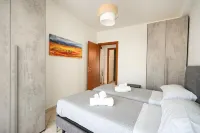 Mistral Suite Apartment - free private car park