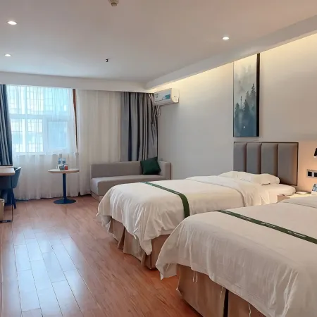 GreenTree Inn Select Hotel (Yangzhou Baoying Huaijiang Avenue Taishan East Road)