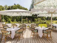 Abbaye des Vaux De Cernay un hotel Paris Society Collection - Airport Shuttle