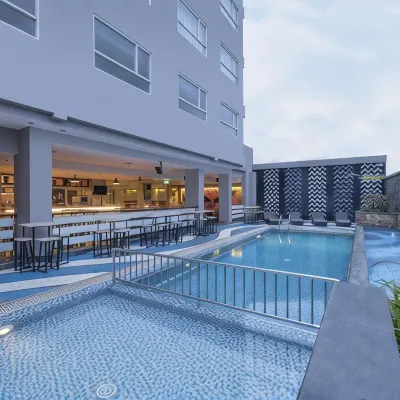 ROYAL BAY MAKASSAR Hotels near Gereja Bethel Indonesia Jemaat Tanjung Bunga (Rayon 8)