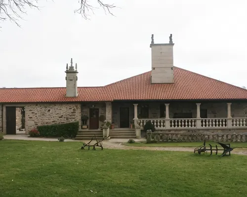 Pazo de Bendoiro Hotels in Deza