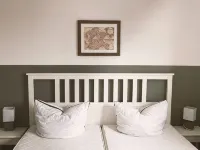 Cozy 2-room apartment with terrace near the beach Hotels in Breege