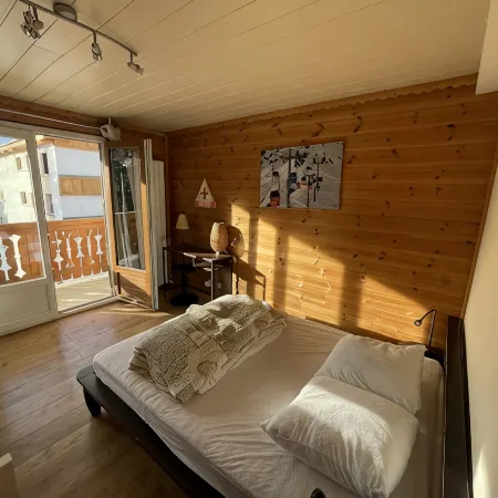 Spacious renovated apartment - 75m², at the foot of the slopes, ideal for families (baby equipment