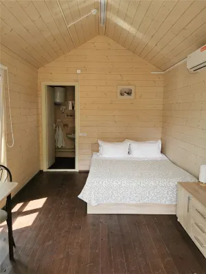 Park-Otel Na Tom Beregu - 2-Star