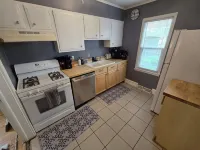 Spacious 5-bedroom house in delightful Saint Paul with WiFi, AC - Wifi