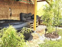 Loft with Pond View in the Franconian Lake District Pet-Friendly Hotels in Pleinfeld