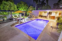 Luxurious 6-bedroom villa with  pool, bar, fire pit in gorgeous St. James Parish -  Holiday Villas