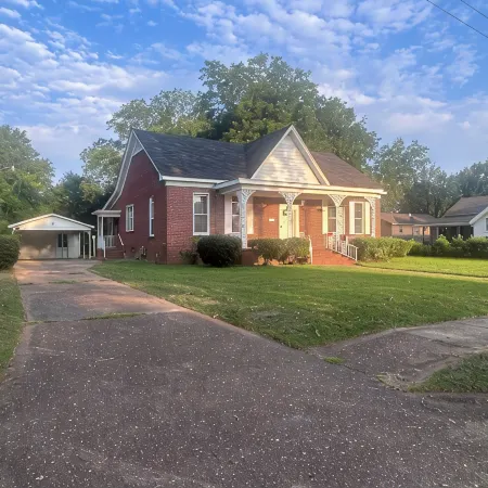 Magnolia State Winter Escape – Beautiful 3Br Family Home