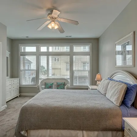 Ocean View, steps from sand, enjoy it all in your spacious 3-bedroom retreat