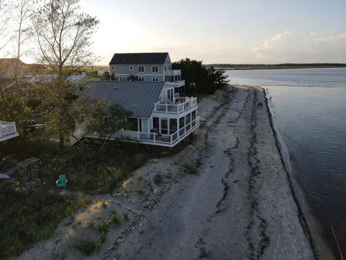 Wind Song Getaway on the Beach