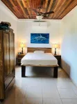 Royal Palm @ Palm Life Belize: Upscale condo overlooking the Caribbean Sea! Hotels in 