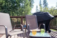 Carlin Bay Retreat on Lake Coeur d'Alene - シャレー
