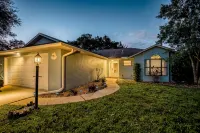 Pet Friendly! Huge Heated Pool Quiet Neighborhood Close to Beach Gr8 4 Families! - Homestays