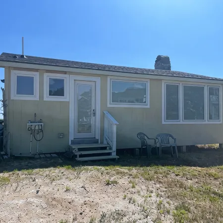 Driftwood Cottage just Steps to the Sandy Popham Beach!