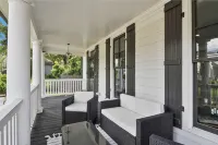 Airport Cottage - Kitchen