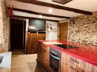 Casa con Jardín Cerrado, Entre Santiago de Compostela y Coruña