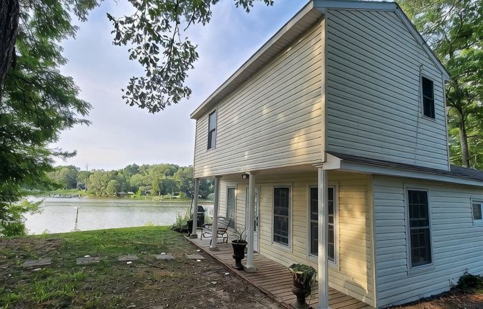 Private Riverfront Home with dock