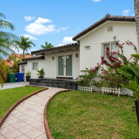 D’ Mauchi House/Coral Gables/Pool/Beaches 20min