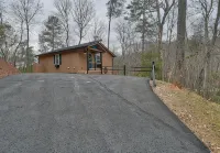 Charming 2-bedroom house with WiFi, AC nestled in the mountains of clayton - 3 estrellas