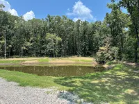 Remote Cabin Hideaway in the woods close to the lake, walking trails, and casino - 3-Star