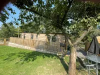 Pet/Dog Friendly Rural Lodge, with Fenced Garden Area, Nr Beaches, Woodlands - 2-Star