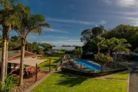 Anglers Lodge - Pools