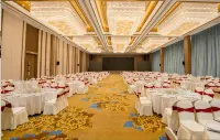 Jurong Crown Garden Hotel - سبا