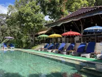 Lumbung Loft Villa w/ Balcony & Seaview in El Nido - Ramah Hewan Peliharaan