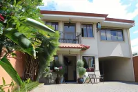 Hotel Santa Maria Inn Hotels in 