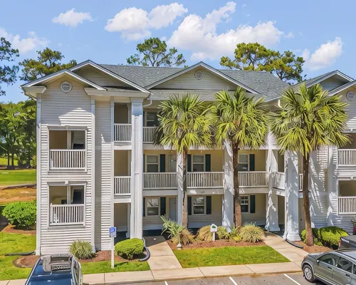 1st floor 2bd 2bath condo, just a quick 6-min drive to Broadway at Myrtle Beach Hotels in Carolina Forest