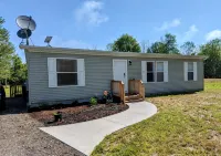 Country Cottage on the Lakeshore--Few Minutes from Beach - 2-Sterne