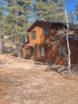 3-bedroom cabin Sleeps 8 Close to ATV Trails with WiFi - 3つ星
