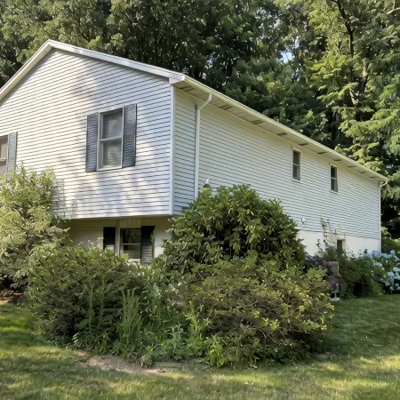 Family Friendly 4 Bedroom House Near Penn State University