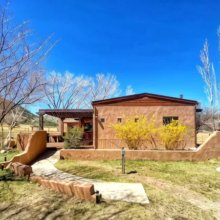 Charming 3 bedroom Ranch in scenic McElmo Canyon