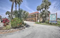 Pelican Inlet - Cozy Beach Condo!1 block from the beach! Sleeps 6. Pool/Tennis