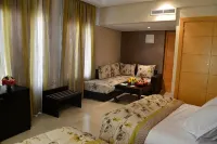 Hotel la Luna - parking
