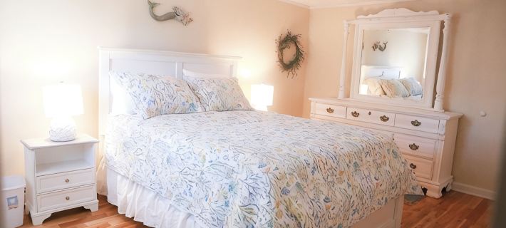 Private access to the beach! Sleeps 9. Hotels in Wells