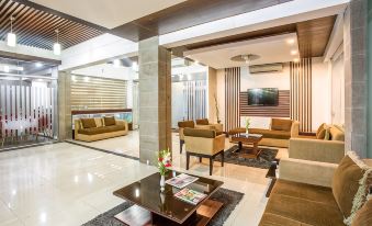 Hotel la Villa Western by Sea Pearl Beach Resort & Spa