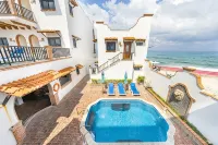 Oceanside Villa "Campeche" with a/c pool in centro     5 min stroll to beach - Villas