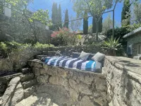 Romantic old town house with patio, private pool and free Wi-Fi - Homestays