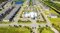 Oasis Retreat with Pool, BBQ & Game Room, International Drive, Near Universal